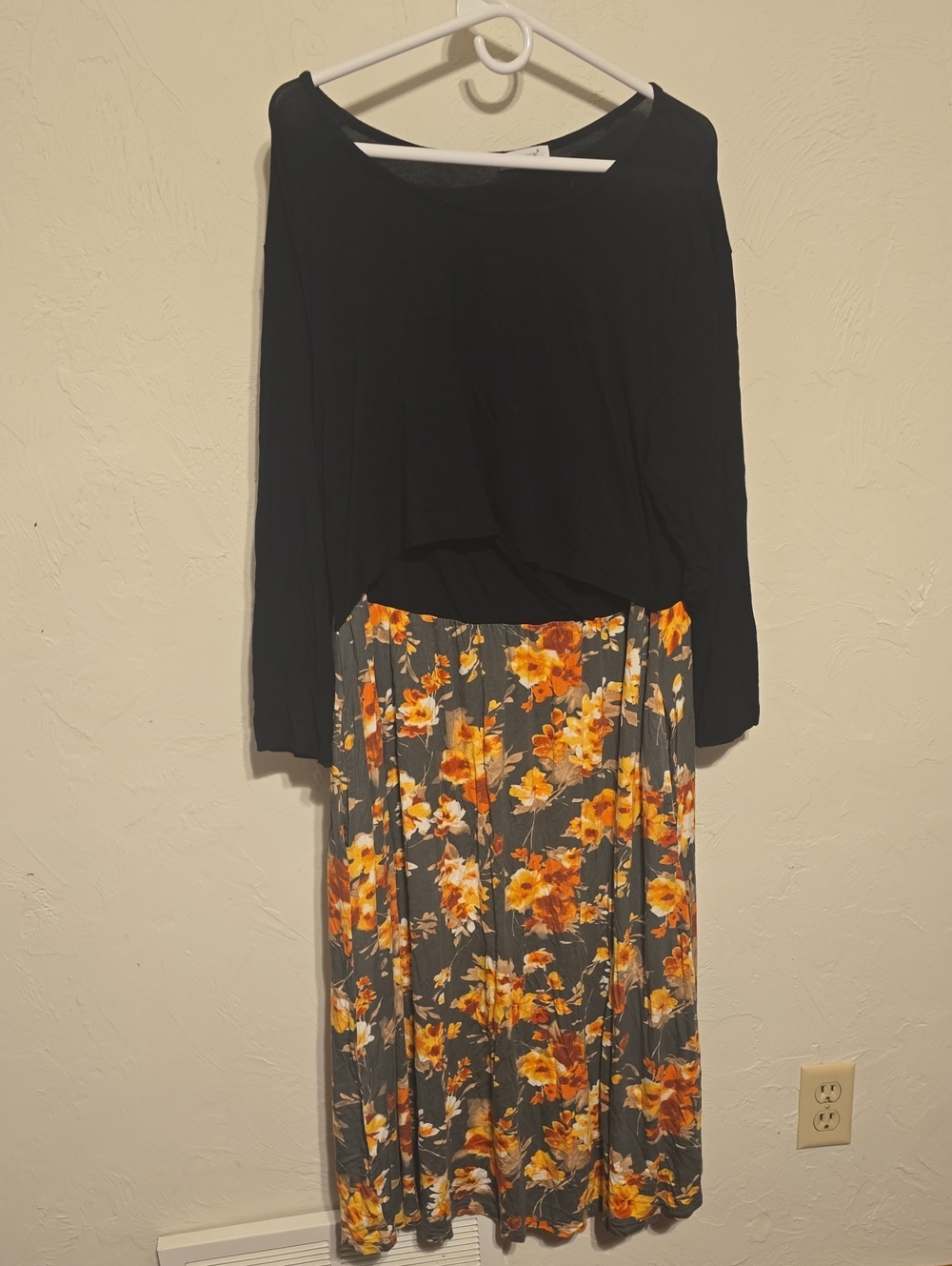 Nursing Dress - Super Soft! With Pockets!